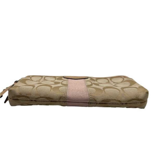 COACH Tan Signature Canvas Wristlet  Wallet - Picture 3 of 8